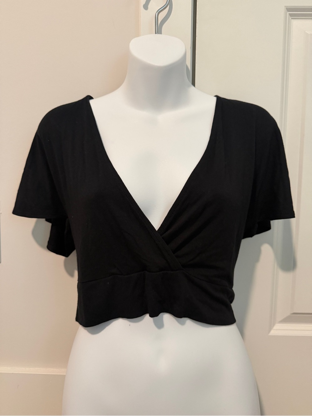 Double Zero Flutter-Sleeve Black Cropped Wrap Top
